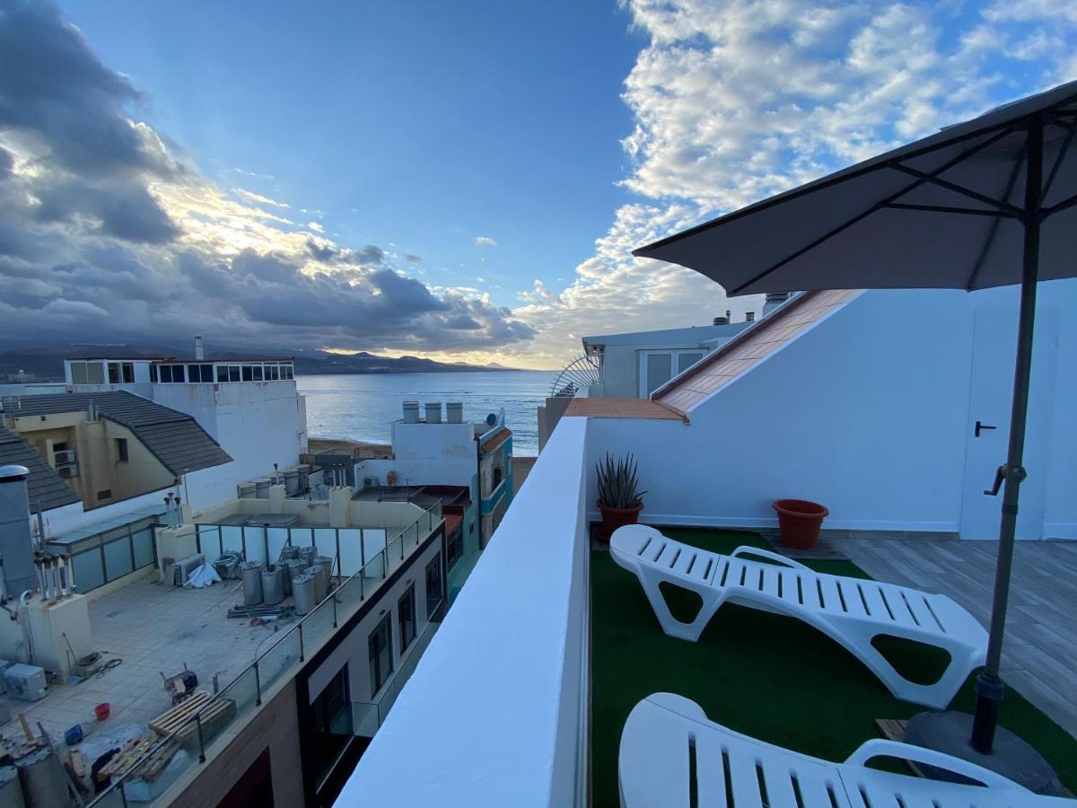 Holiday Home & Rooftop Lounge ลาสปัลมาส เด กรานคานาเรีย ภายนอก รูปภาพ